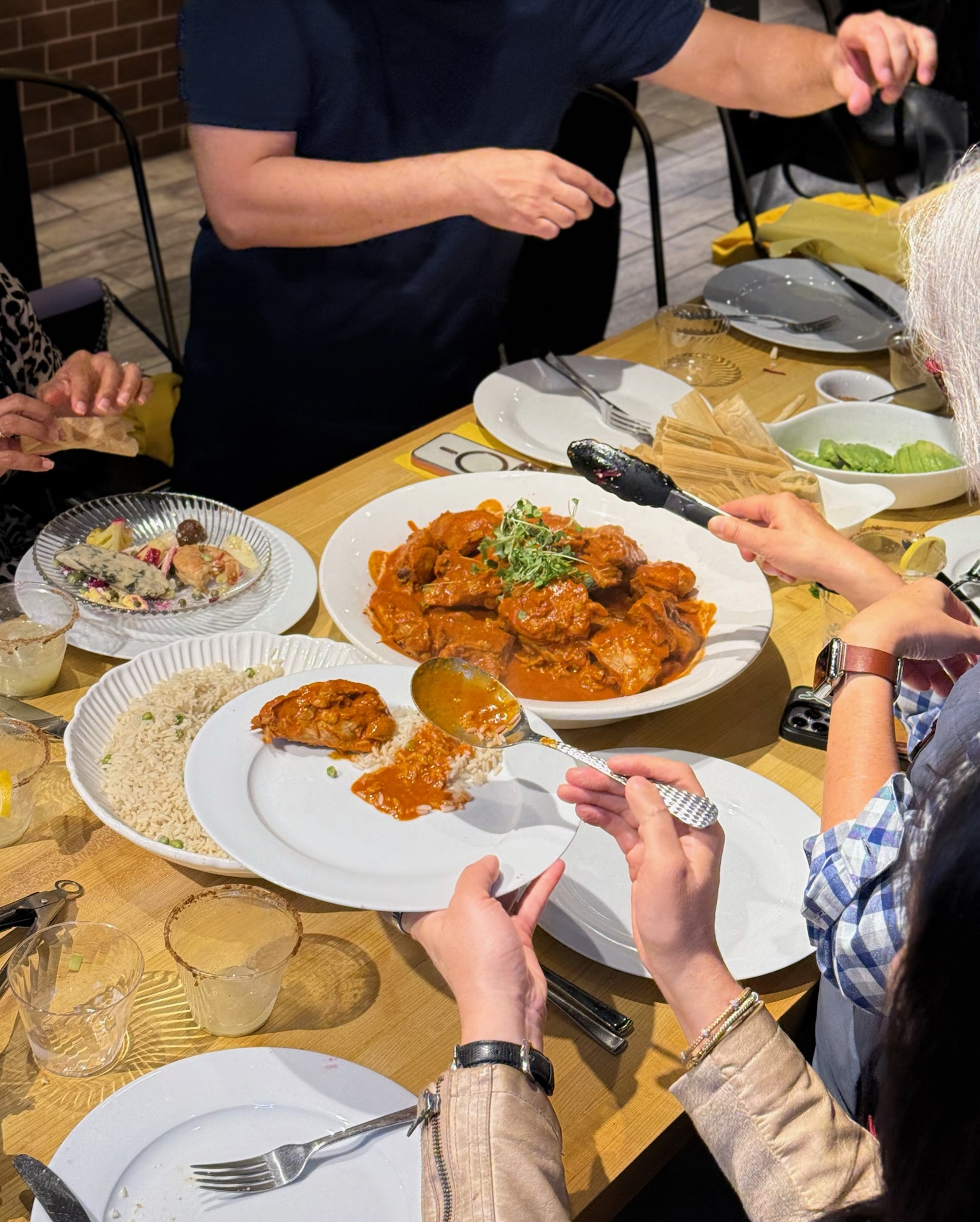 Guatemalan Christmas Package - Image 3